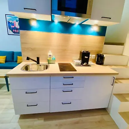 Apartment Tiny House *